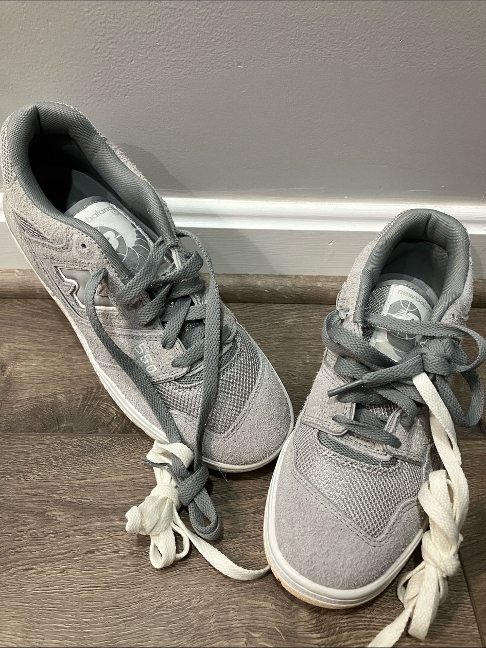 New Balance 550 Grey Suede Sneakers with extra laces, size Womens 7.5, Mens 6